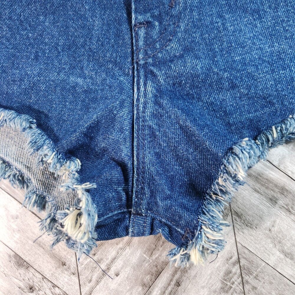 BDG Urban Outfitters Super High Rise Cheeky Shorts Women’s 25 Festival - Picture 9 of 10